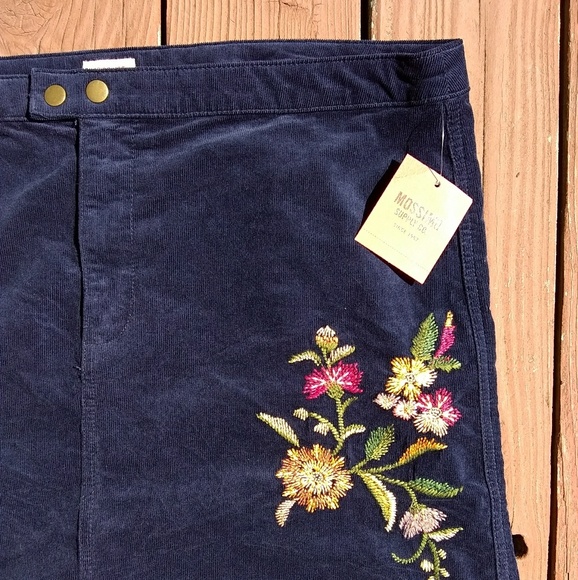 Mossimo Blue New with tag skirt size 18 - Picture 3 of 4